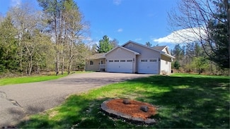 6259 Joanne Ln, Altoona, WI 54720