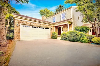 5701 Foxgate Ln, Hinsdale, IL 60521