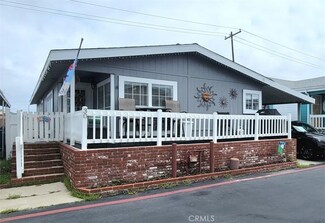 21851 Newland St Unit 30, Huntington Beach, CA 92646