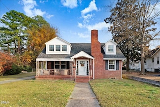 313 S 4th St, Smithfield, NC 27577