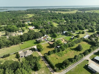 17128 NW County Road 3322, Frost, TX 76641