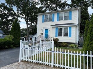 195 Ottawa Ave, Warwick, RI 02889