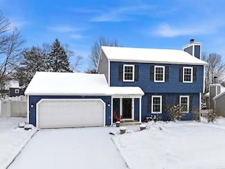 1527 Williams Ave, Saint Charles, IL 60174