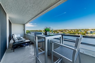 3555 S Ocean Blvd Unit 515, South Palm Beach, FL 33480