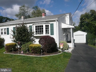 1404 White Owl Rd, Abington, PA 19001