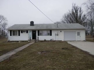716 W Seminary Ave, Onarga, IL 60955