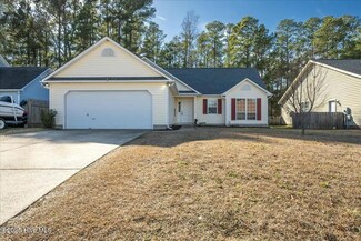 134 S Forest Dr, Havelock, NC 28532
