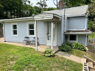 24 New St, Seymour, CT 06483