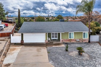 27091 Blue Hill Dr, Sun City, CA 92586