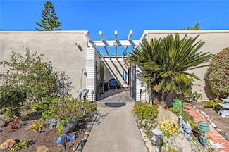 2026 Via Mariposa E Unit D, Laguna Woods, CA 92637