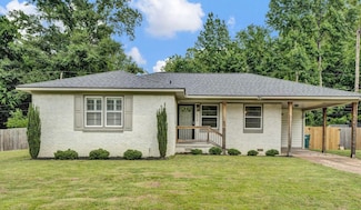 624 N Oak Grove Rd, Memphis, TN 38120