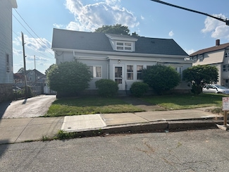 121 Kellogg St, Fall River, MA 02724