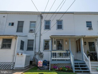 337 W Woodland Ave, Langhorne, PA 19047