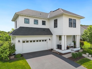 16268 Equestrian Trail, Lakeville, MN 55044