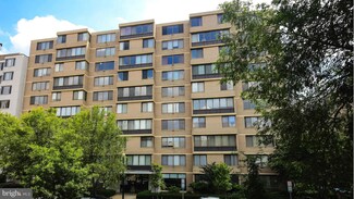 2030 F St NW Unit 909, Washington, DC 20006