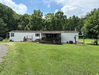 822 & 818 Township Road 258, South Webster, OH 45682