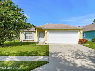 926 Pine Creek Cir NE, Palm Bay, FL 32905