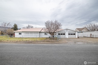 89 S Texas Ave, East Wenatchee, WA 98802