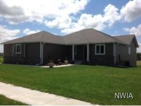 508 18th St SE, Le Mars, IA 51031