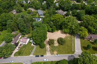 286 W South St, Worthington, OH 43085