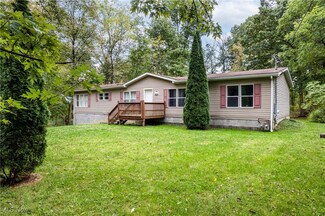 3586 Samuel Rd, Akron, OH 44312