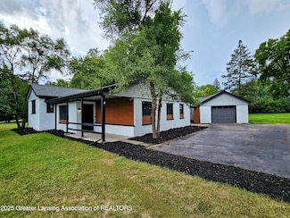 7110 Commerce Rd, West Bloomfield, MI 48324