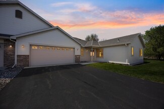 1387 Heritage Ln, Waite Park, MN 56387