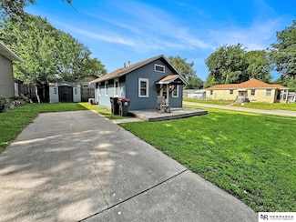 7203 Burlington Ave, Lincoln, NE 68507
