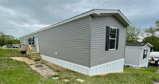 321 Beallsville Rd, Bentleyville, PA 15314
