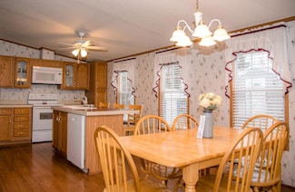 21 Whistle Stop Cir, Wells, ME 04090