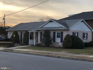 230 N Wyomissing Ave, Reading, PA 19607