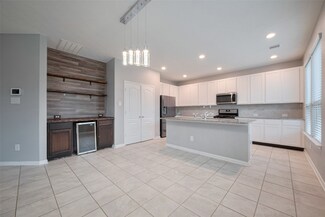 5011 Pine Ridge Knoll Ct, Katy, TX 77493