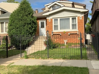 2323 N Keating Ave, Chicago, IL 60639