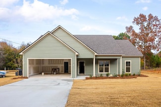 163 Lee Rd, Salem, AL 36874