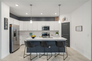 2614 Scarlet Way, Naples, FL 34120