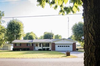 4601 N Neuman Lake Rd, Milton, IN 47357