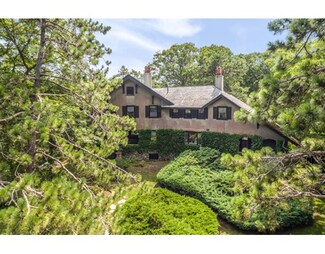 138 South St, Rockport, MA 01966