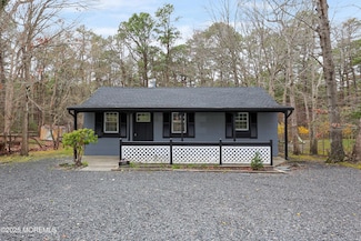 658 Summit Ave, Brick, NJ 08724