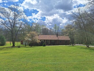 821 Eagle Creek Rd, Holladay, TN 38341
