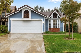 26938 Terri Dr, Canyon Country, CA 91351