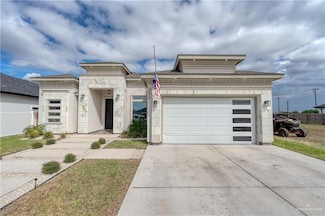 1412 S Waxahachie St, Alton, TX 78573