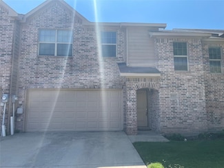 2311 Calendar Ct, Grand Prairie, TX 75050
