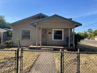 3304 E Lowe Ave, Fresno, CA 93702