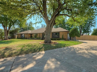 11901 Chestnut Ridge Rd, Oklahoma City, OK 73120