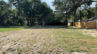 2317 Denmark St, Dallas, TX 75253