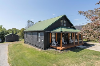 40 Charlotte Heights, Williamstown, KY 41097