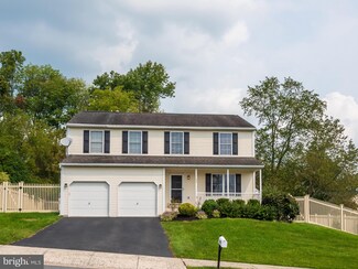 102 Grays Run, Douglassville, PA 19518