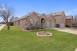 3968 Hunter Peak Rd, Roanoke, TX 76262