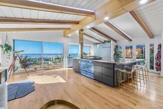 5652 Linda Rosa Ave, La Jolla, CA 92037