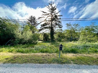 2415 Iler St, Crescent City, CA 95531